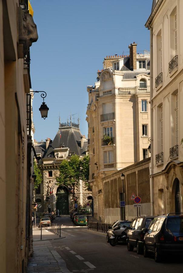 The Sleeping Lion Apartamento Paris Exterior foto